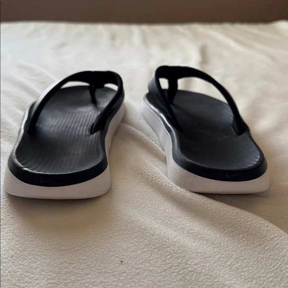 Nike flip flops - Picture 5 of 8